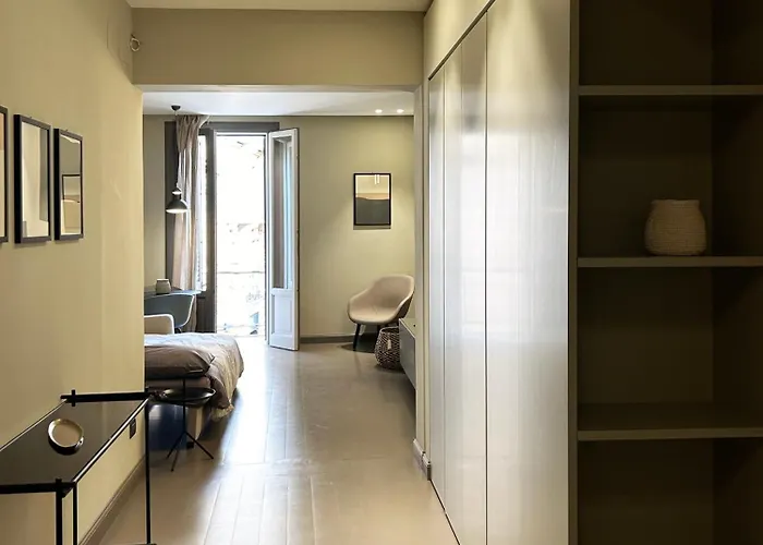 Torrearsa Street 35 *